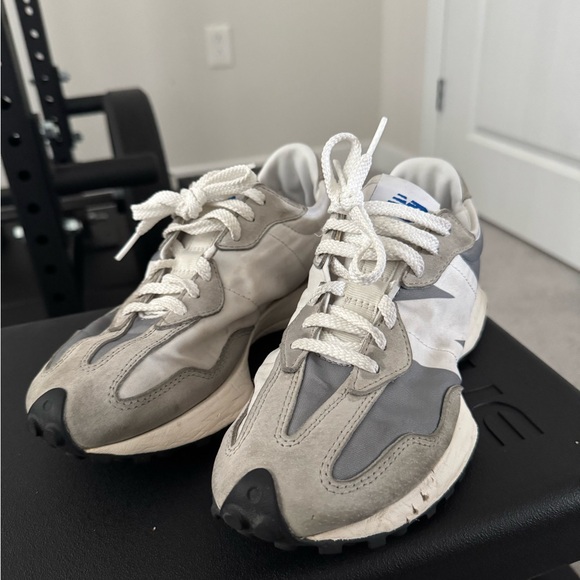New Balance Off-White and Gray 327 - Picture 2 of 4